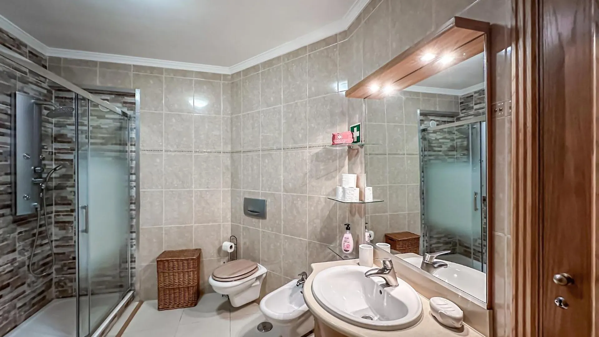 Apartment Old Town Center Albufeira Walk To Beach